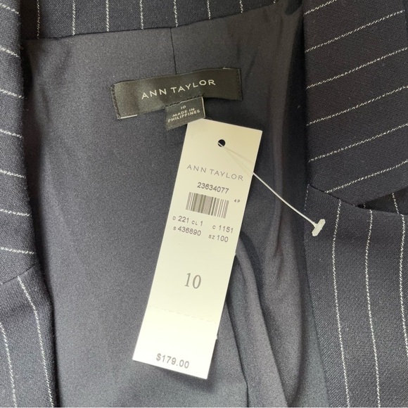 Ann Taylor Pinstripe Pantsuit Blazer Size 8 Petite 10 NWT - Picture 7 of 15
